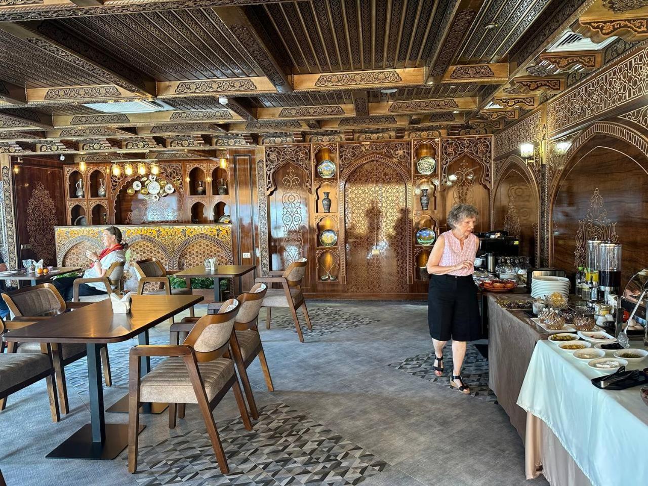 Hotel Minor Самарканд Екстериор снимка